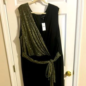 Lane Bryant sleeveless faux wrap jumpsuit Size 28